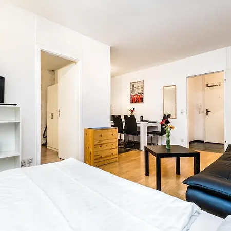 Budget Deutz Apartman *